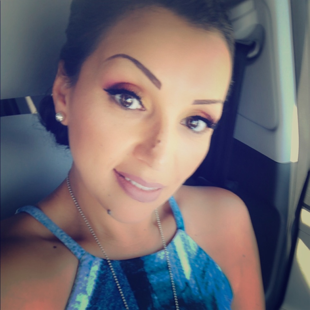 Meet your Posher, Erica